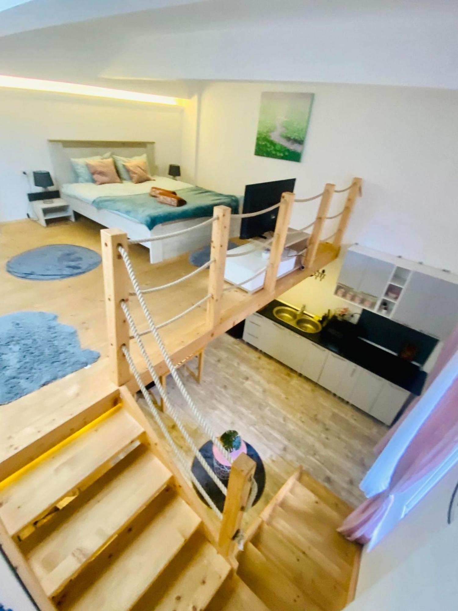 The Central Apartament Apartment Cluj-Napoca Exterior photo